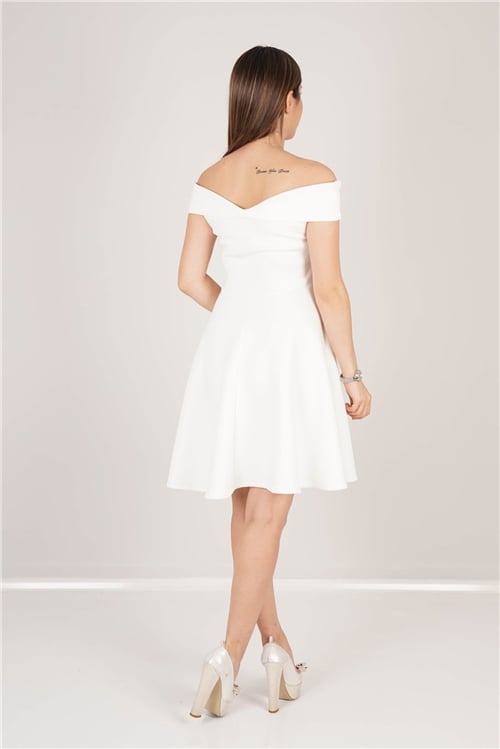 Kayık Yaka Elbise - Beyaz