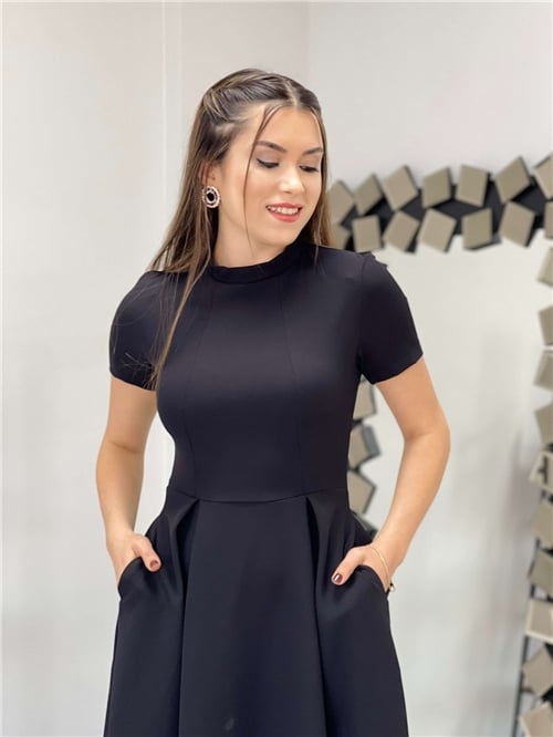 Krep Kumaş Cep Detaylı Midi Elbise - Siyah
