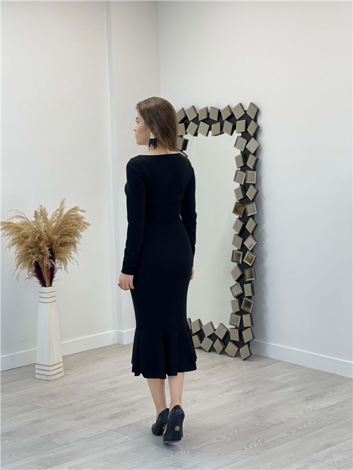 Krep Kumaş Düğme Detaylı Kalem Elbise - Siyah